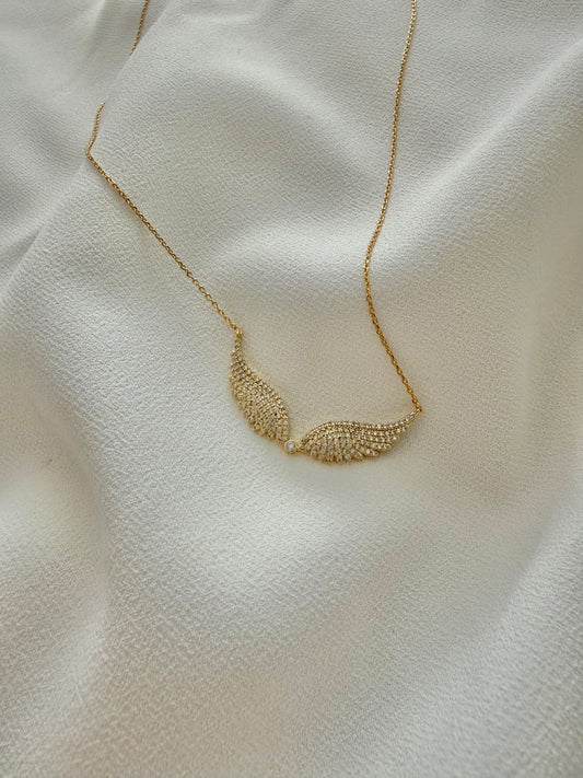 Gold angel Kiss Necklace