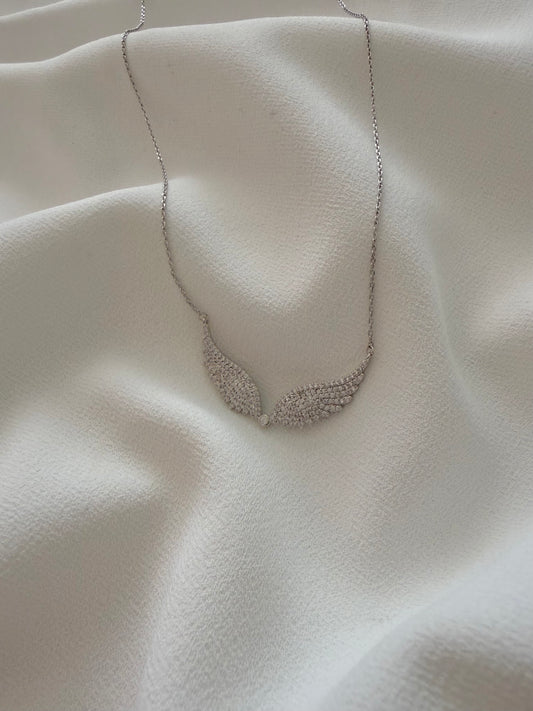 Silver angel Kiss Necklace