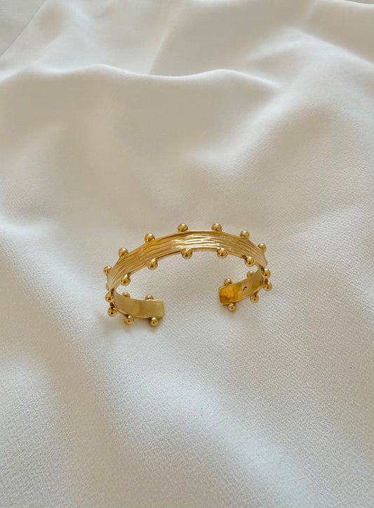 golden halo bangle